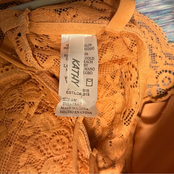 Bralette - Picture 2 of 3